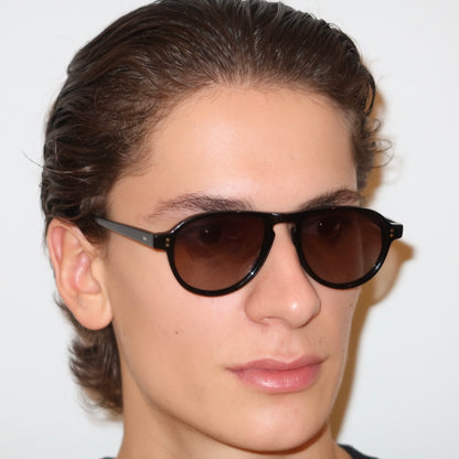 The Brompton in Black