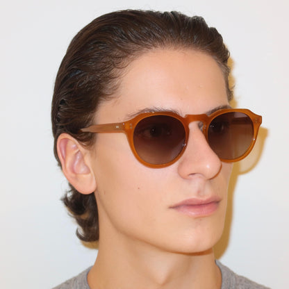 The William in Amber